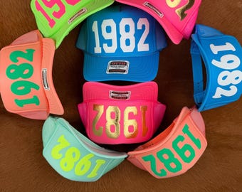 Kundenspezifische Geburtsjahr Trucker-Hut, Geburtstag Squad-Hüte, Geburtstag-Crew-Hüte, personalisierte Geburtsjahr-Hüte,