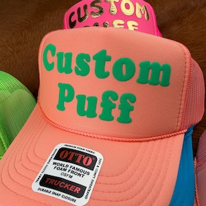 Anpassad pufftryckt hatt, Anpassad skumhatt, Anpassad truckerkeps i nät, Hatt med hög krona, Skumtruckerkeps, Metallisk puffhatt, 3D-pufftryckt hatt bild 4