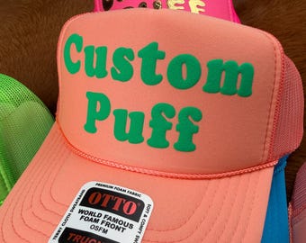 Benutzerdefinierte Puff Print Hut, Benutzerdefinierte Schaumhut, Benutzerdefinierte Mesh Trucker-Hut, Hohe Kronenhut, Schaumstoff Trucker-Hut, Metallic Puffhut, 3D Puffdruck Hut