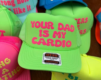 Benutzerdefinierte Partyhut für Erwachsene, unangemessene Bachelorette Trucker-Hut, vulgäre Wortlaut Partyhut, lustige Hüte für Erwachsene, Bachelor Squad Hats