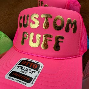 Anpassad pufftryckt hatt, Anpassad skumhatt, Anpassad truckerkeps i nät, Hatt med hög krona, Skumtruckerkeps, Metallisk puffhatt, 3D-pufftryckt hatt bild 13