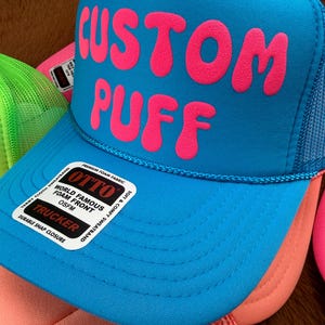 Anpassad pufftryckt hatt, Anpassad skumhatt, Anpassad truckerkeps i nät, Hatt med hög krona, Skumtruckerkeps, Metallisk puffhatt, 3D-pufftryckt hatt bild 10