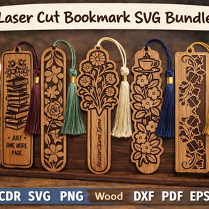 Könnte beinhalten: Eine Sammlung lasergeschnittener Holz-Lesezeichen mit aufwendigen Blumen- und Buchmotiven. Jedes Lesezeichen hat eine andere Quastenfarbe, darunter Burgunderrot, Grün, Creme, Blau und Gold. Die Lesezeichen werden auf einem Holzständer präsentiert.