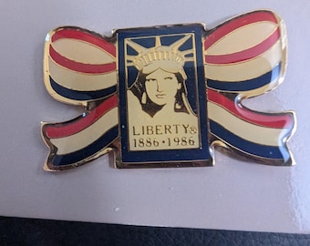 Pin vintage de la Estatua de la Libertad de Avon
