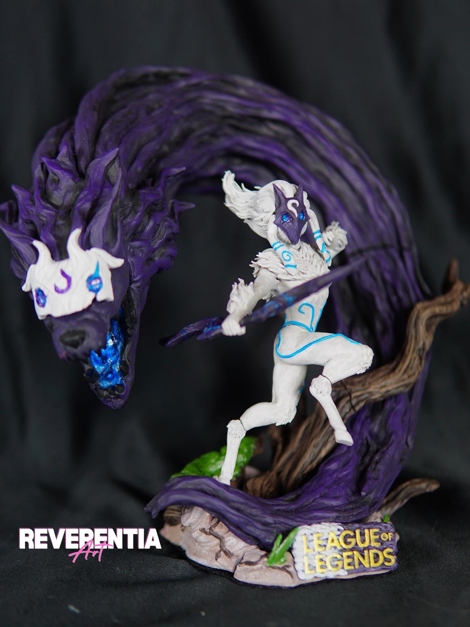 Kindred figure - Etsy 日本