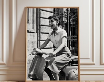 Audrey Hepburn Roman Holiday Print, Classic Cinema Wall Art | 1950s Fashion Photography | Elegant Retro Home Decor Digital Download