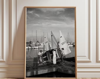 Stampa fotografica di una barca a vela / Quadro in bianco e nero / Decorazione nautica monocromatica / Estetica da "vecchia ricchezza" / Poster ispirato
