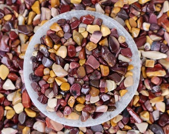 Tumbled Mookaite Chips 6–12mm – Natural Gemstone for Jewelry Making, Resin Art