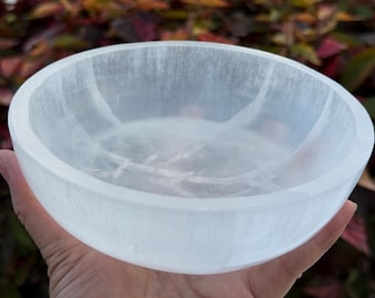 Grande ciotola in cristallo di selenite intagliata a mano – Piatto in pietra preziosa bianca per purificazione, gioielli, decorazione dell'altare