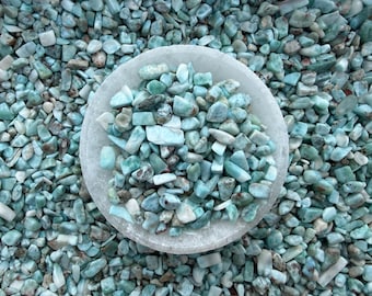 Larimar Chips 5–10mm – Natural Tumbled Mini Stones for Jewelry & Crafts