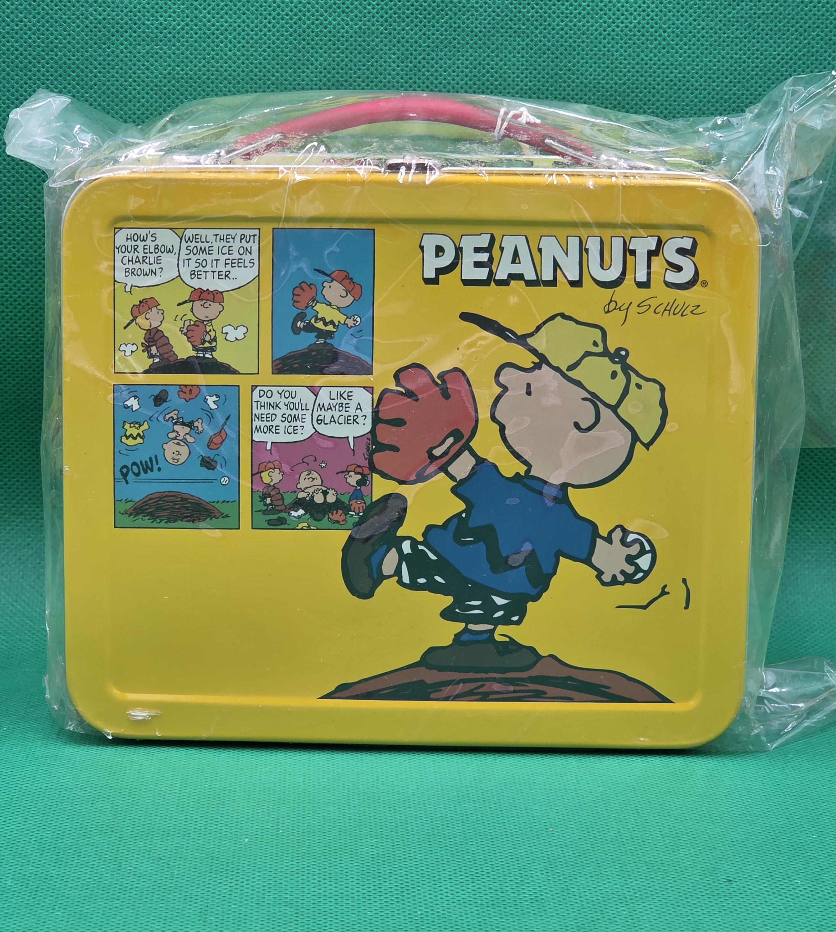 Vintage Metal Peanuts Lunch Box - Etsy