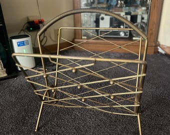 1950's Gold Painted Mid Century "Atomic" Metal Wire LP Magazine Rack