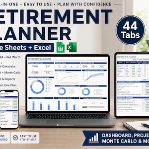 Könnte beinhalten: Ein digitaler Ruhestandsplaner für Google Sheets und Excel mit 44 Registerkarten. Die Anzeige zeigt einen Laptop, ein Tablet und ein Smartphone mit Finanz-Dashboards, Ruhestandsprognosen, Beitragsplänen und einer Übersicht zum Nettovermögen.