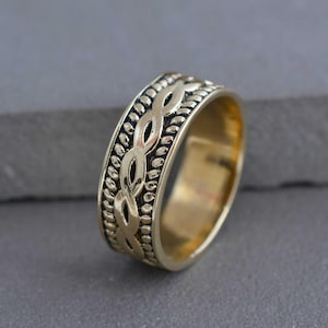 Infinity Pattern Band Ring Gold Vintage Style Ring Textured Band Ring Symbolic Jewelry Unisex Ring Everyday Gift