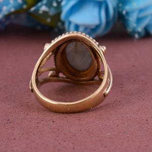 Labradorite Gold Ring, Gray Gemstone Ring, Statement Gold Ring, Oval Cabochon Ring, Vintage Style Ring, Handmade Jewelry, Boho Ring.