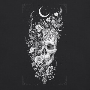 Floral Skull Crescent Moon Shirt, Dark Cottagecore Wildflower Graphic Tee, Witchy Alt Clothing, Comfort Colors Goth Gift