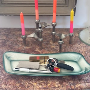 Plat Forme Libre Salins France Vintage Grand Plat Organique Asymetrique Vert et Blanc Ceramique Moderniste Annees 50