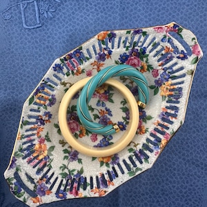 Antique openwork porcelain dish by Friedrich Eger & Co., Martinronda-Thuringia, with flowers and gold - vintage trinket dish, circa 1910 - Shabby chic decor