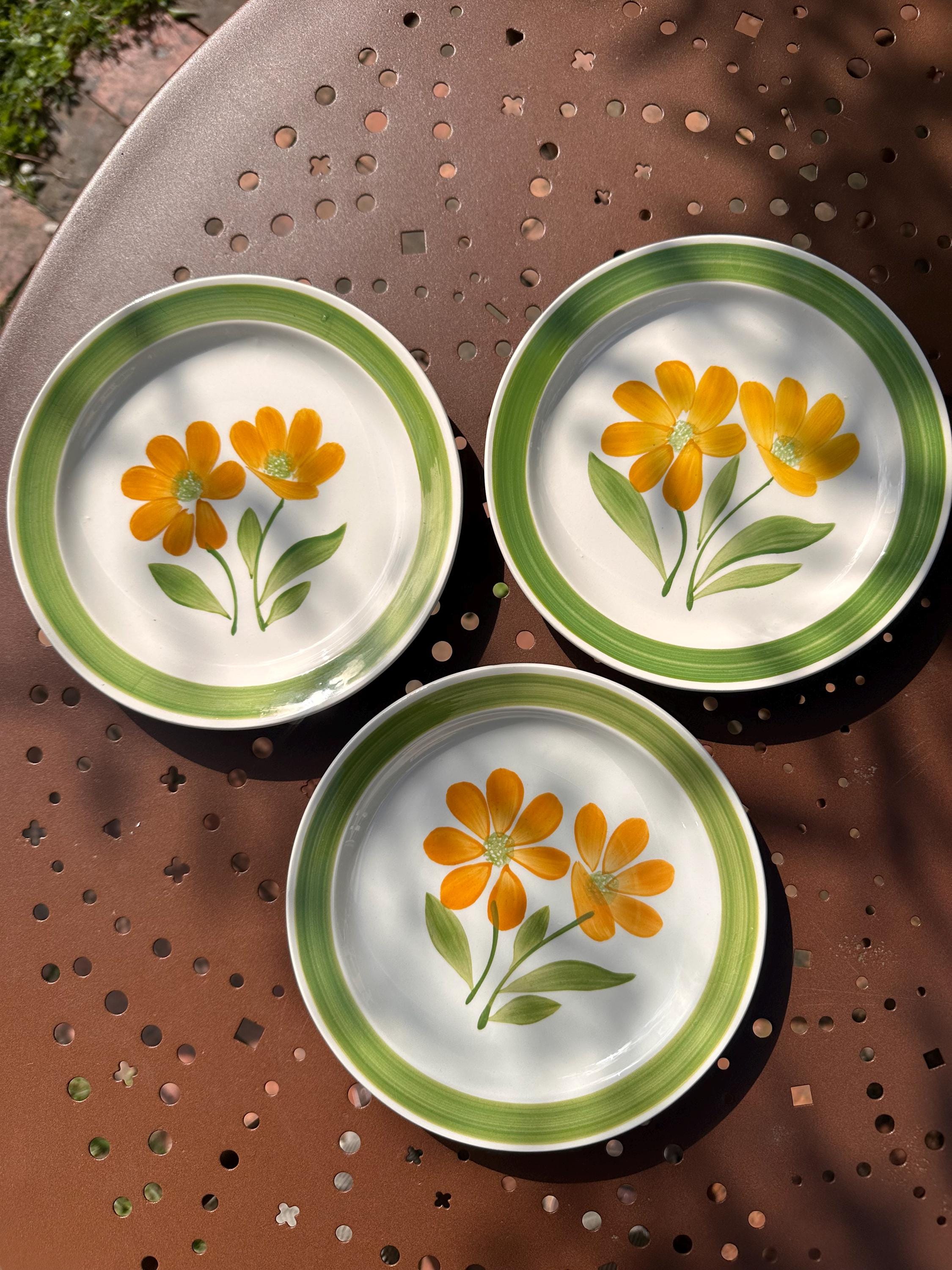 Service de table porcelaine France Berry fleur orange - Arts de la table