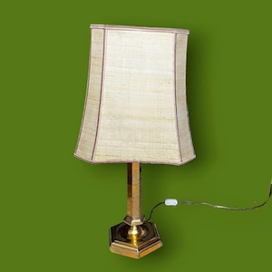 Sechseckige Tischleuchte in Gold – Empire-/Hollywood-Regency-Stil