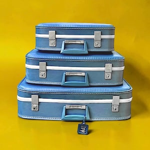 Vintage Air France/UTA nesting suitcases – set of 3 cabin baggage pieces for flight attendants – 1960s