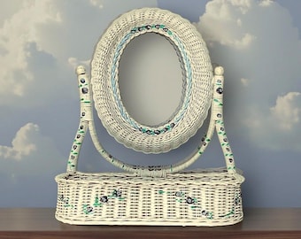 Espejo de tocador de ratán tejido blanco - década de 1960