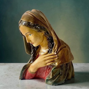 Busto antiguo de yeso pintado de la Virgen María, estatua religiosa vintage, arte sacro