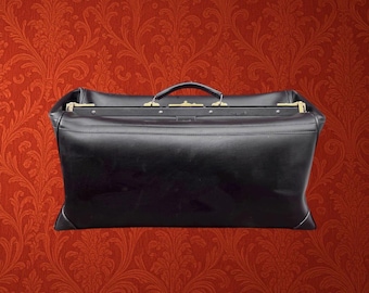 Large Doctor's Style Travel Bag in Black Faux Leather with Metal Closure – 1960s