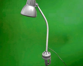 Lámpara de escritorio vintage Emmedi, Italia, década de 1960 – estilo industrial, lámpara de pinza ajustable de metal gris.