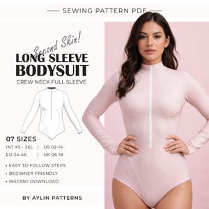 Puede incluir: Un body rosa de manga larga con cuello redondo y cremallera blanca. La imagen incluye un patrón de costura PDF con el texto "Second Skin!" y "Long Sleeve Bodysuit". El patrón está disponible en tallas XS-3XL y EU 34-46.