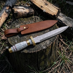 Premium Handmade Dagger, Damascus Pattern Blade, Stone Grip Handle, Leather Sheath Included