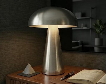 Silver LED Mushroom Lamp - Wireless and Rechargeable - 3-Level Touch Sensor - Retro Design Table Lamp - Metallic Night Light