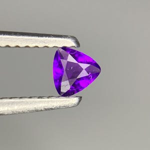 0.09 CT Rare Hackmanite cut gemstone, UV included loose gemstone from Afganistan