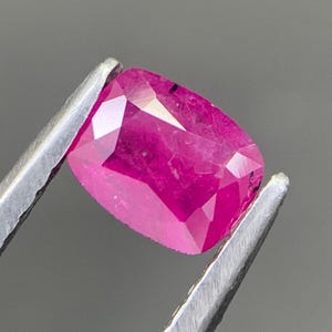 0.62 CT Natural Ruby Gemstone unheated untreated Loose Gemstone from Afganistan
