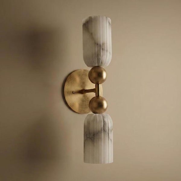 Mid-Century Modern luxury Alabaster Marble and Brass Wall Sconce Light