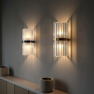 Applique murale en verre cristal : luminaire pour meuble-lavabo art déco doré moderne