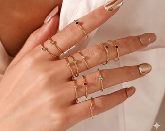 Anello in acciaio inossidabile con pietra portafortuna / Colore oro / Anello dallo stile semplice