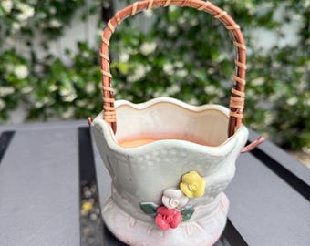 Oferta especial de la tienda / Maceta de cerámica hecha a mano con asa / Maceta estilo cesta floral – Selección de coleccionista, decoración de diseño para el hogar, regalo para fiestas