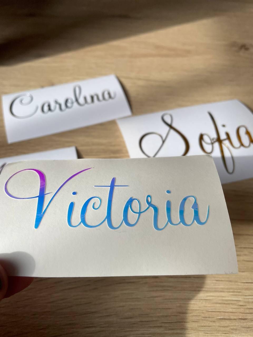 Nome Personalizzato In Vinile Glitter Termoadesivo – Autoadesivo Lavabile Fino A 40°C, Applicazione Con Ferro Da Stiro, 7+ Colori