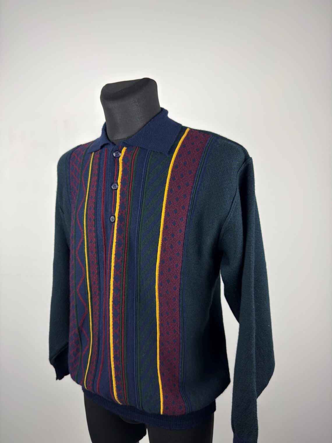 Vintage Coogi Style Knit Polo Sweater: 90s Textured Wool Blend Pullover (Size M), foto 2 de 5