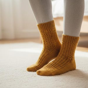 Knitted Socks Pattern | Textured Ribbed Cuff Down Knit Socks