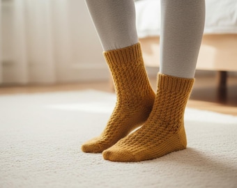 Knitted Socks Pattern | Textured Ribbed Cuff Down Knit Socks