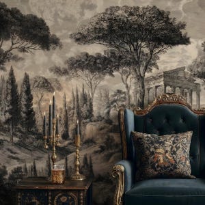 Puede incluir: Un letrero de madera rústica con el texto "Welcome to our home" en un estilo manuscrito. El letrero rectangular tiene un acabado envejecido y un diseño sencillo y acogedor, perfecto para la entrada de una casa.