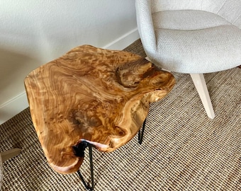 Wooden Live Edge Cedar End Table | Coffee Table | Sofa Table | Low Coffee Table | Solid Wood Table | Round Coffee Table