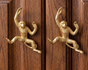 Monkey Cabinet Knob Animal Drawer Pull Vintage Furniture Handle Unique Cabinet Hardware Decorative Door Knob Kitchen Dresser Home Decor