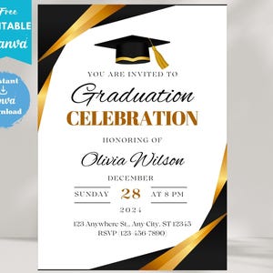 Puede incluir: Una invitación a una celebración de graduación con un birrete negro y una borla dorada. La invitación incluye el texto "Celebración de Graduación" y los detalles de la graduación de Olivia Wilson el 28 de diciembre de 2024 a las 8 PM. El diseño presenta detalles dorados y negros.