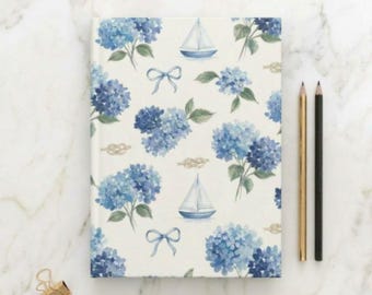 Maritime Hardcover Notizbuch Blau Hortensie Floral Notizbuch Segelboot Hortensie Bögen Küsten schreiben Geschenk Frauen Segeln Ozean Thema gefüttert