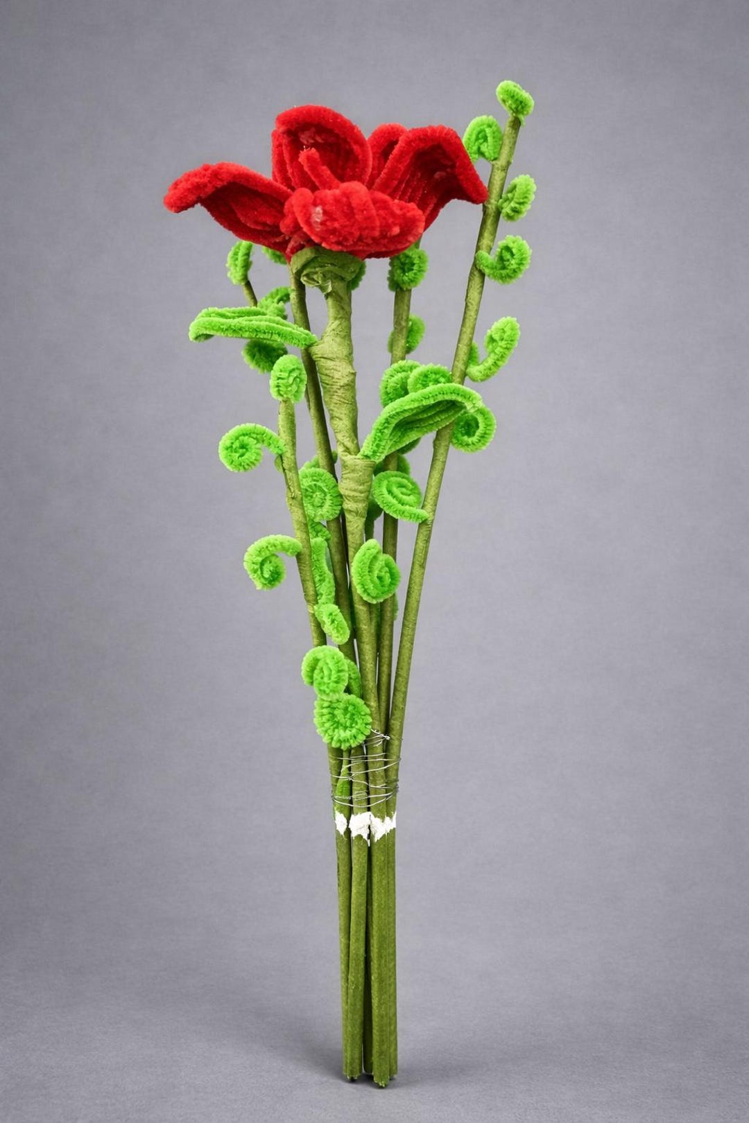 handmade-pipe-cleaner-rose-bouquet-cute-artificial-flower-gift-eco