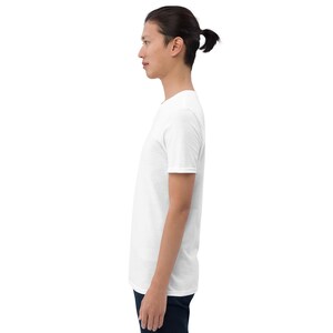 Casta Gansa QR · ¿Quedamos? · Camiseta unisex blanca