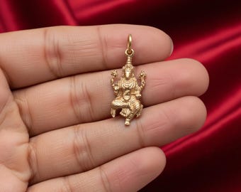 Handcrafted 1.57" Panchaloha Bronze Lord Hayagriva Pendant | Vishnu Avatar Amulet for Knowledge, Wisdom & Spiritual Protection